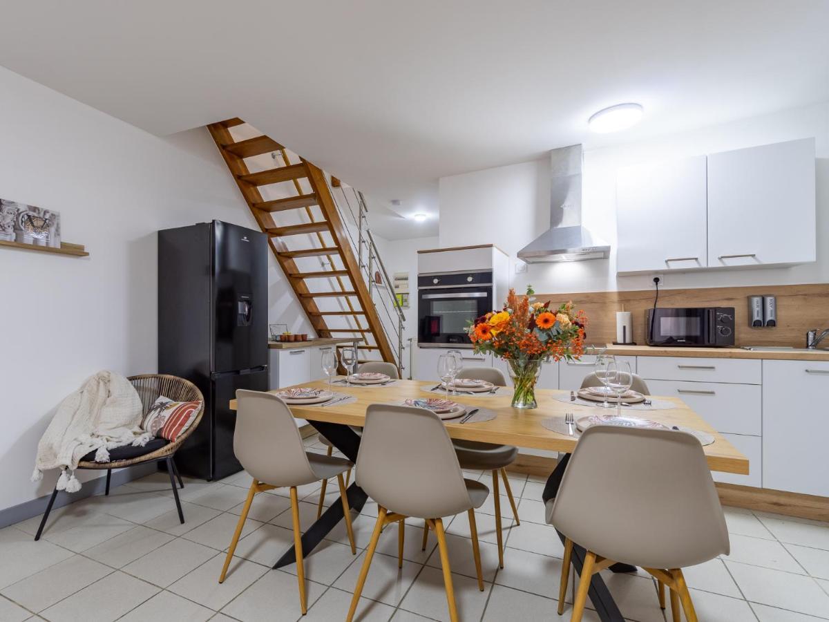La Petite Histoire Apartment *
